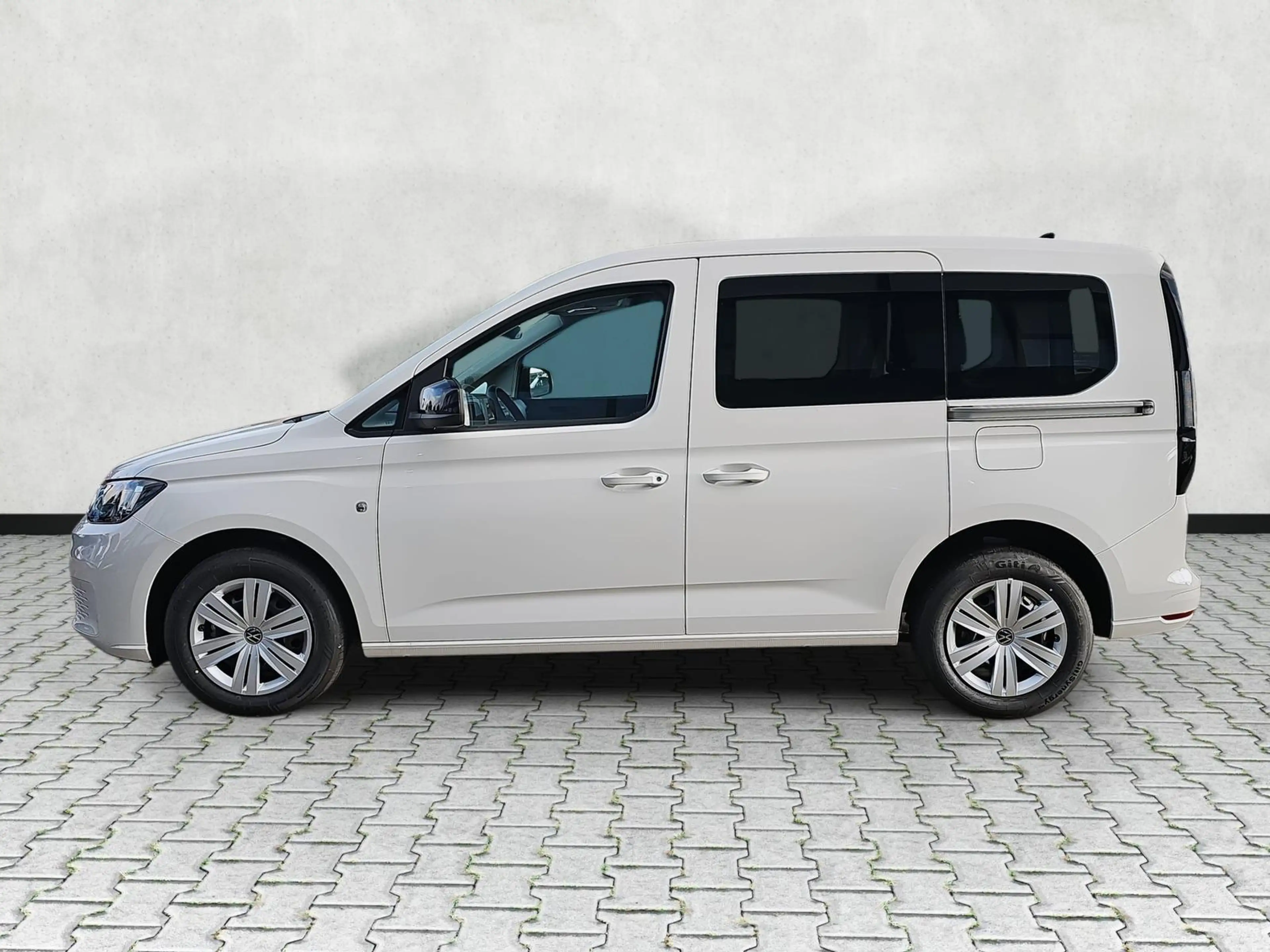 Volkswagen Caddy Basis 1.5 TSI DSG / ACC Winterpaket PDCh. 85 kW... — photo 4