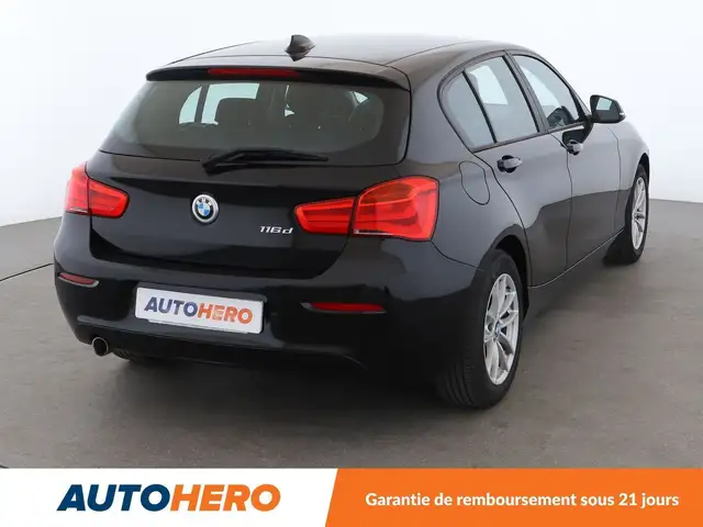 BMW 1 Series view 6