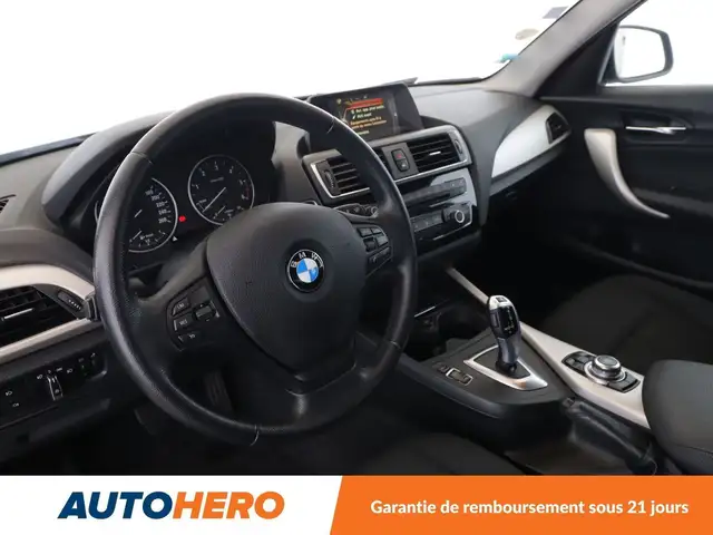 BMW 1 Series view 11