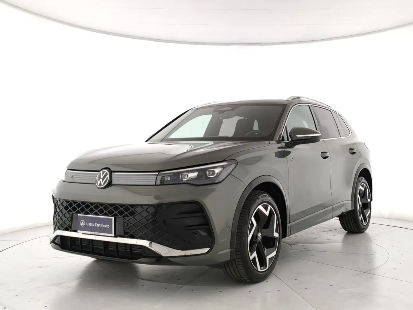 Volkswagen Tiguan NUOVA 2.0 TDI SCR R-LINE DSG 150 CV Verde - 1
