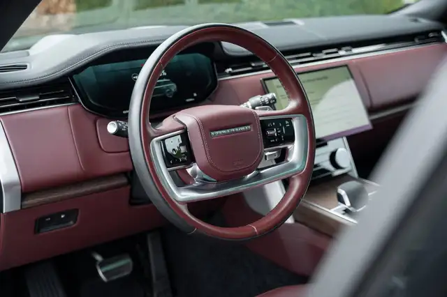 Land Rover Range Rover view 13