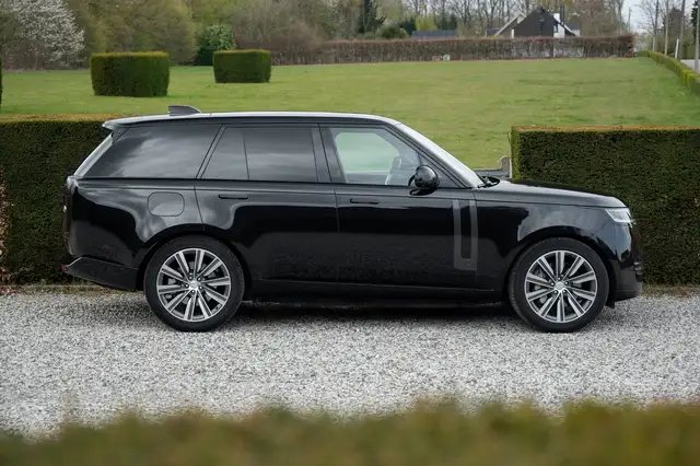 Land Rover Range Rover view 6