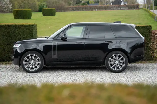 Land Rover Range Rover view 5