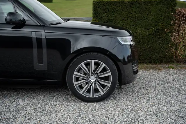 Land Rover Range Rover view 12