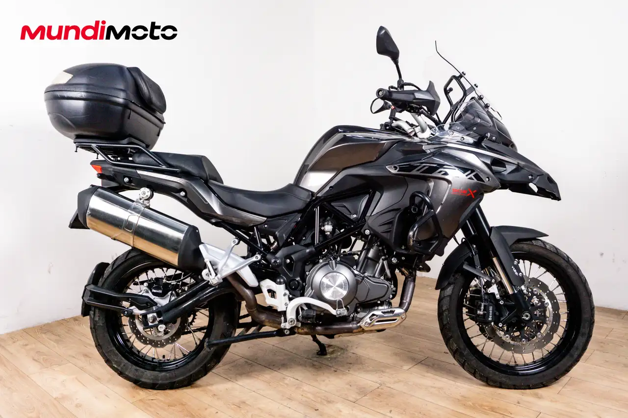 Benelli TRK 502