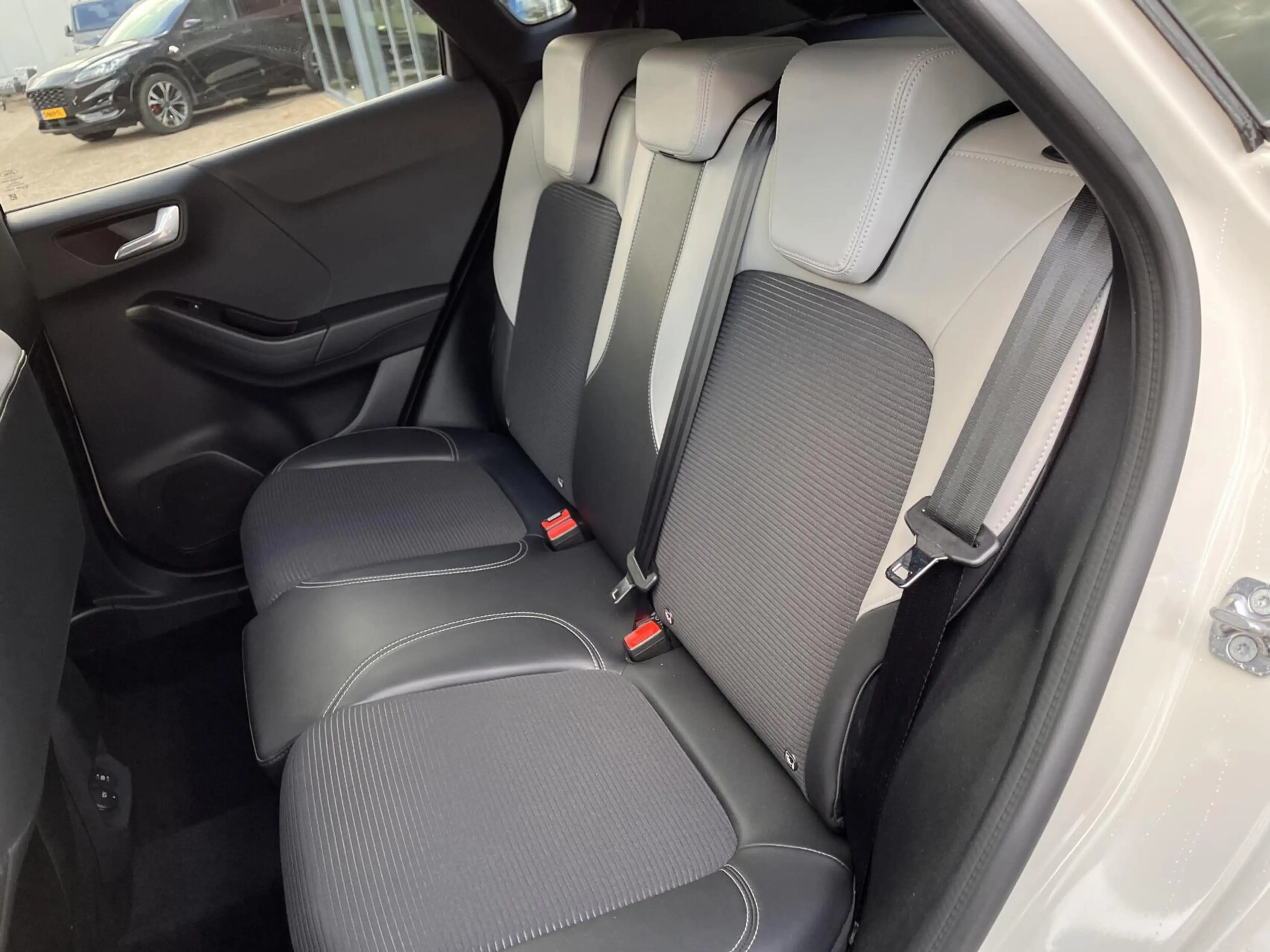 Ford Puma 1.0 EcoBoost Hybrid Sound Edition 155PK Automaat A — photo 17