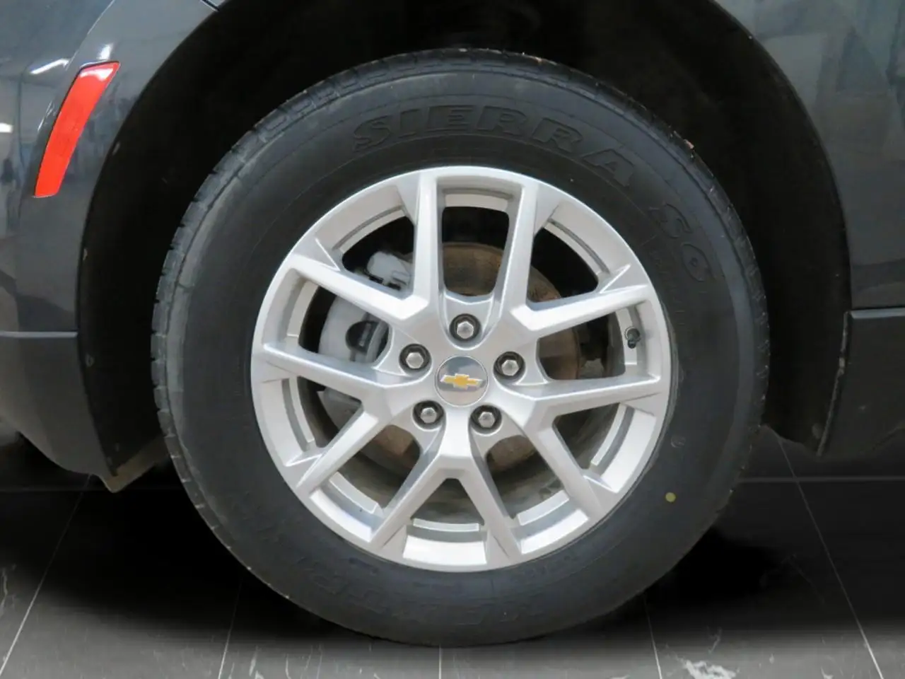 Chevrolet Equinox photo Chevrolet Equinox