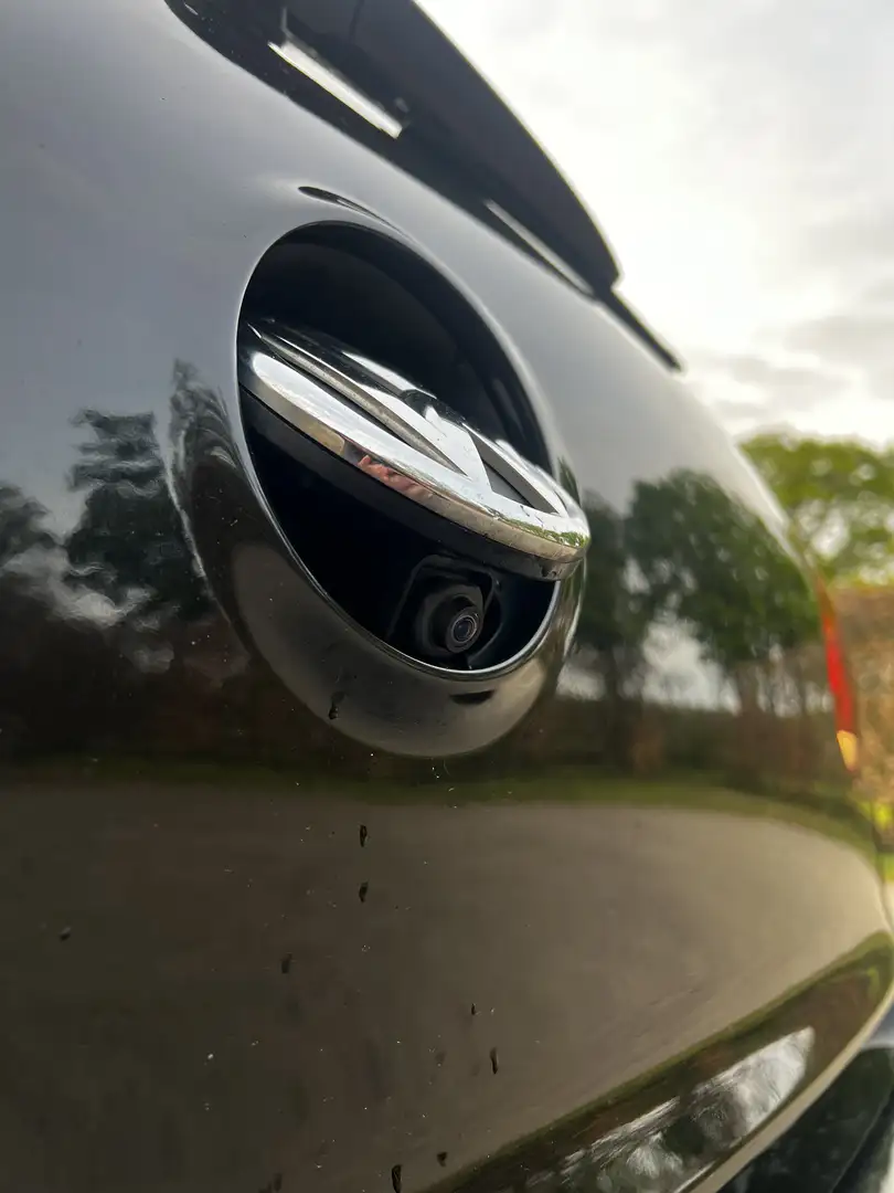Volkswagen Golf 2.0 GTD Zwart - 1