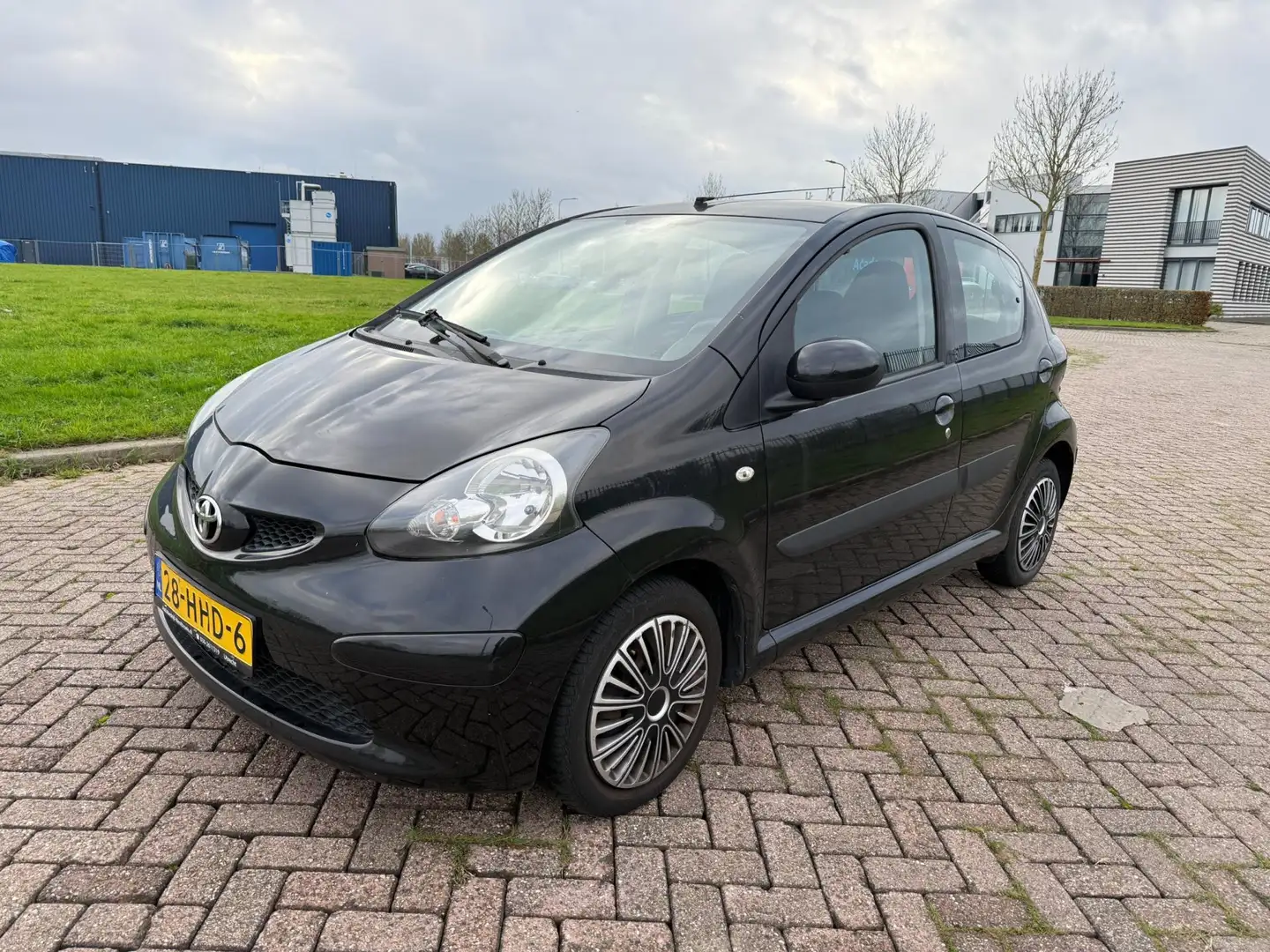 Toyota Aygo 1.0-12V + Nero - 2