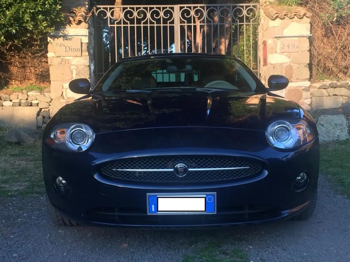 Jaguar XK Coupe 4.2 V8 auto Синій - 2