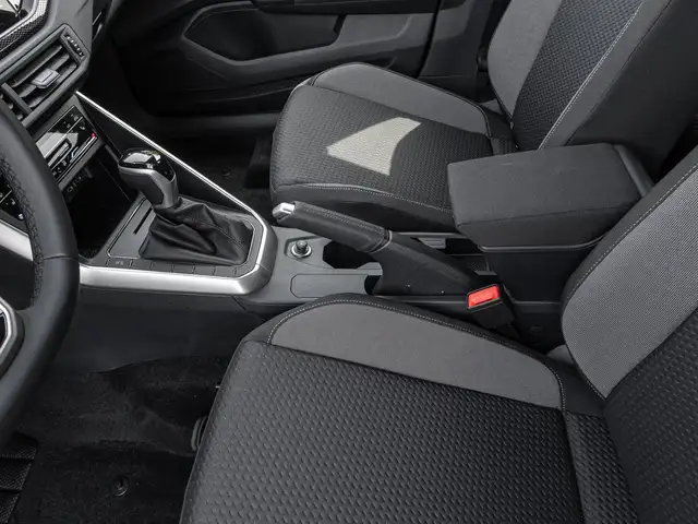 Volkswagen Polo view 15