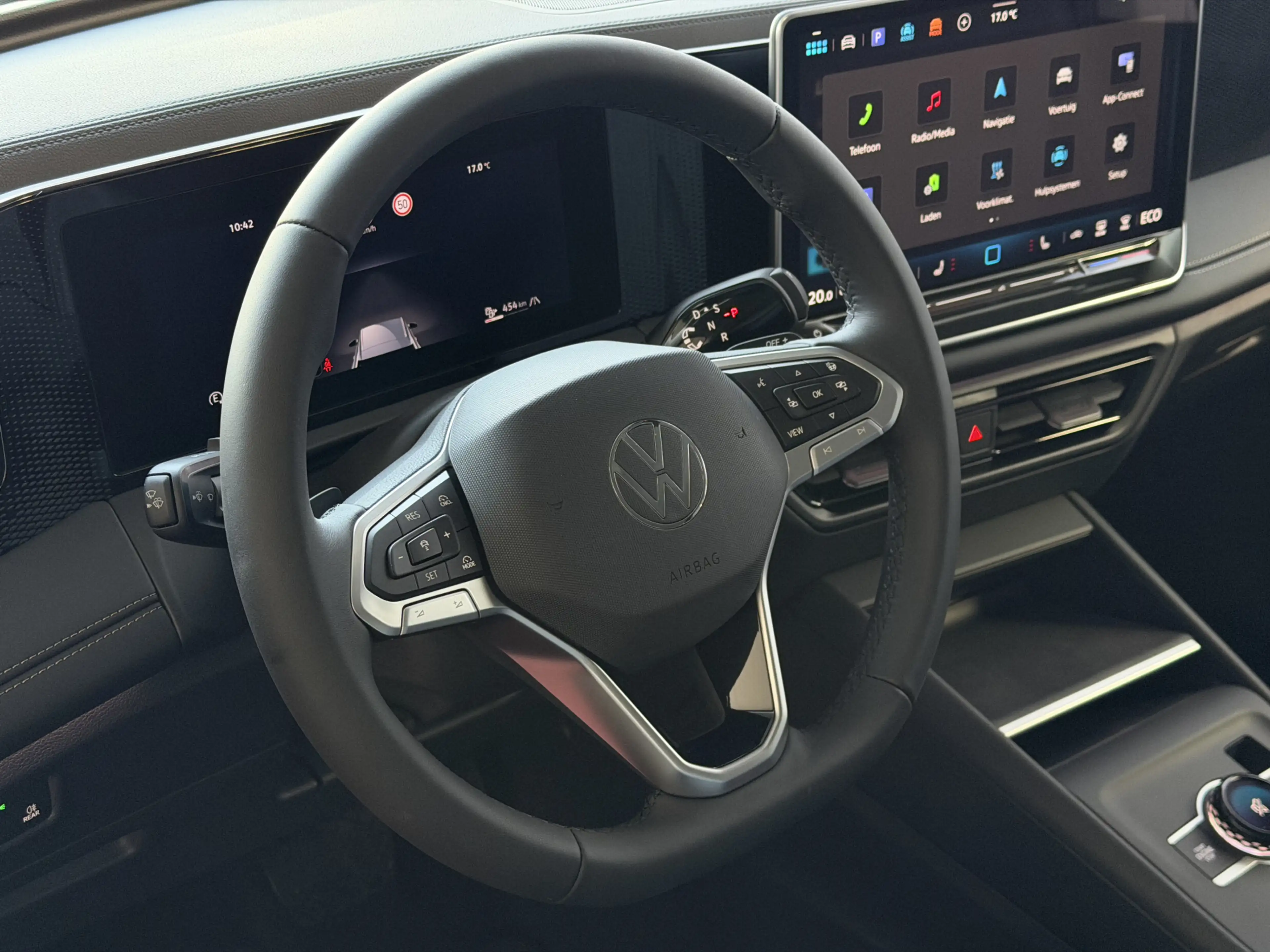 Volkswagen Tiguan 1.5 eHYBRID NIEUWE AUTO 2026 VERWARMDE STOELEN/STU — photo 15