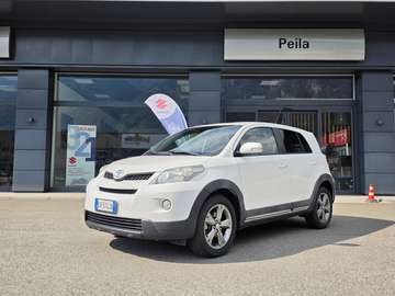 Urban Cruiser 1.4 d-4d Lounge X Awd