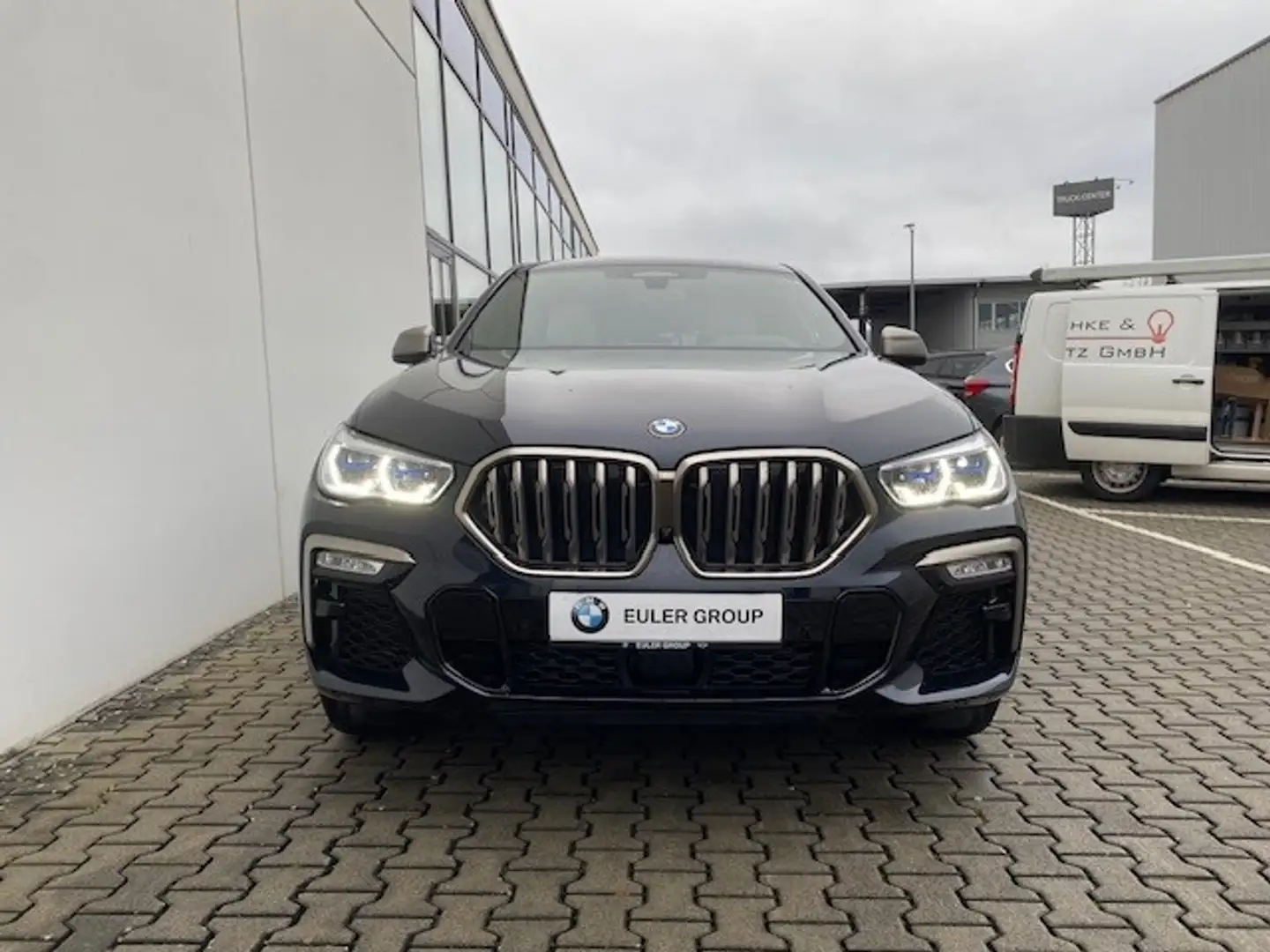 BMW X6 dA AHK StHZ HUD H/K Laser Parkasss+ Softcl Noir - 2
