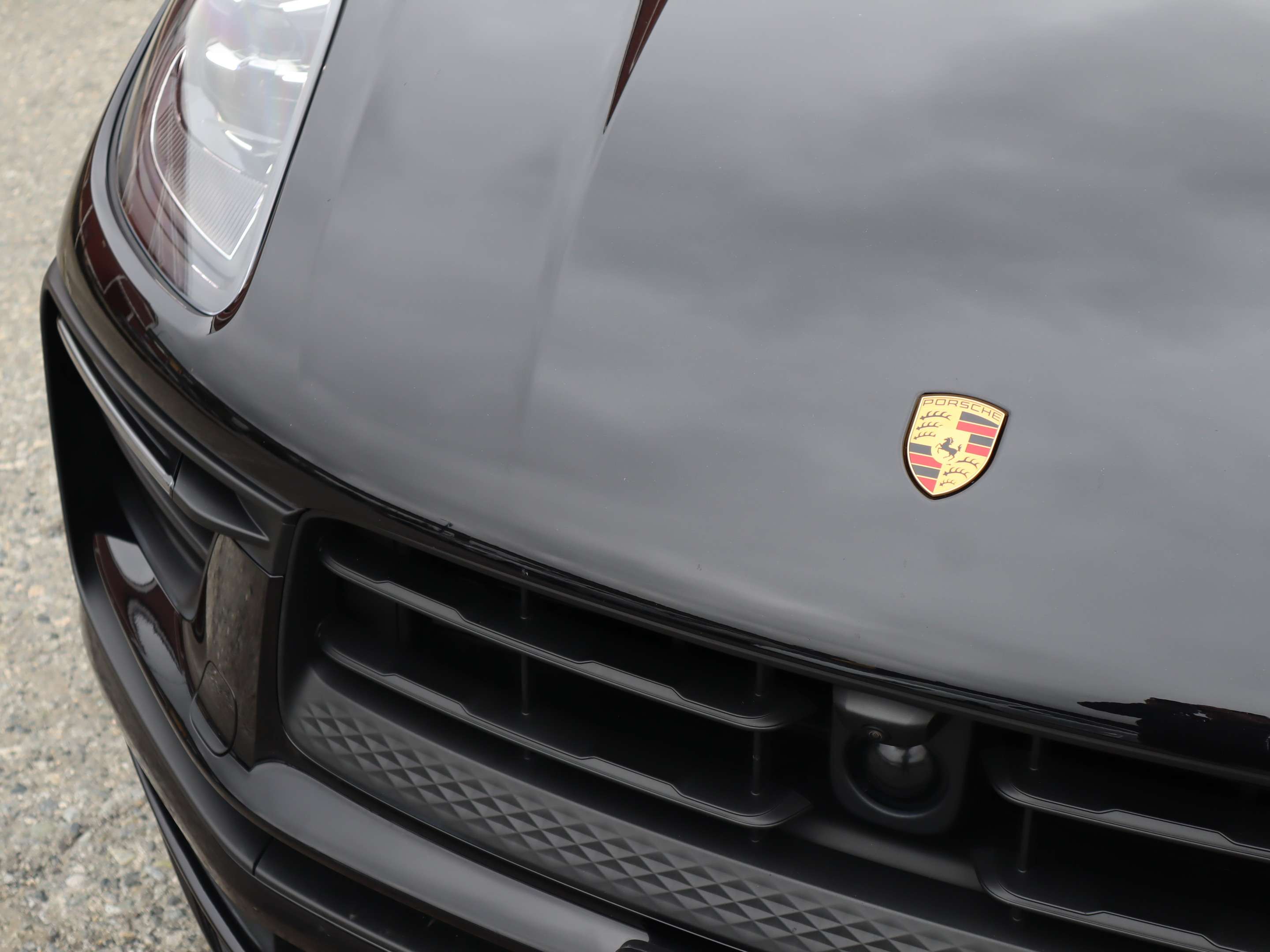2022 Porsche Macan AWD thumb 10