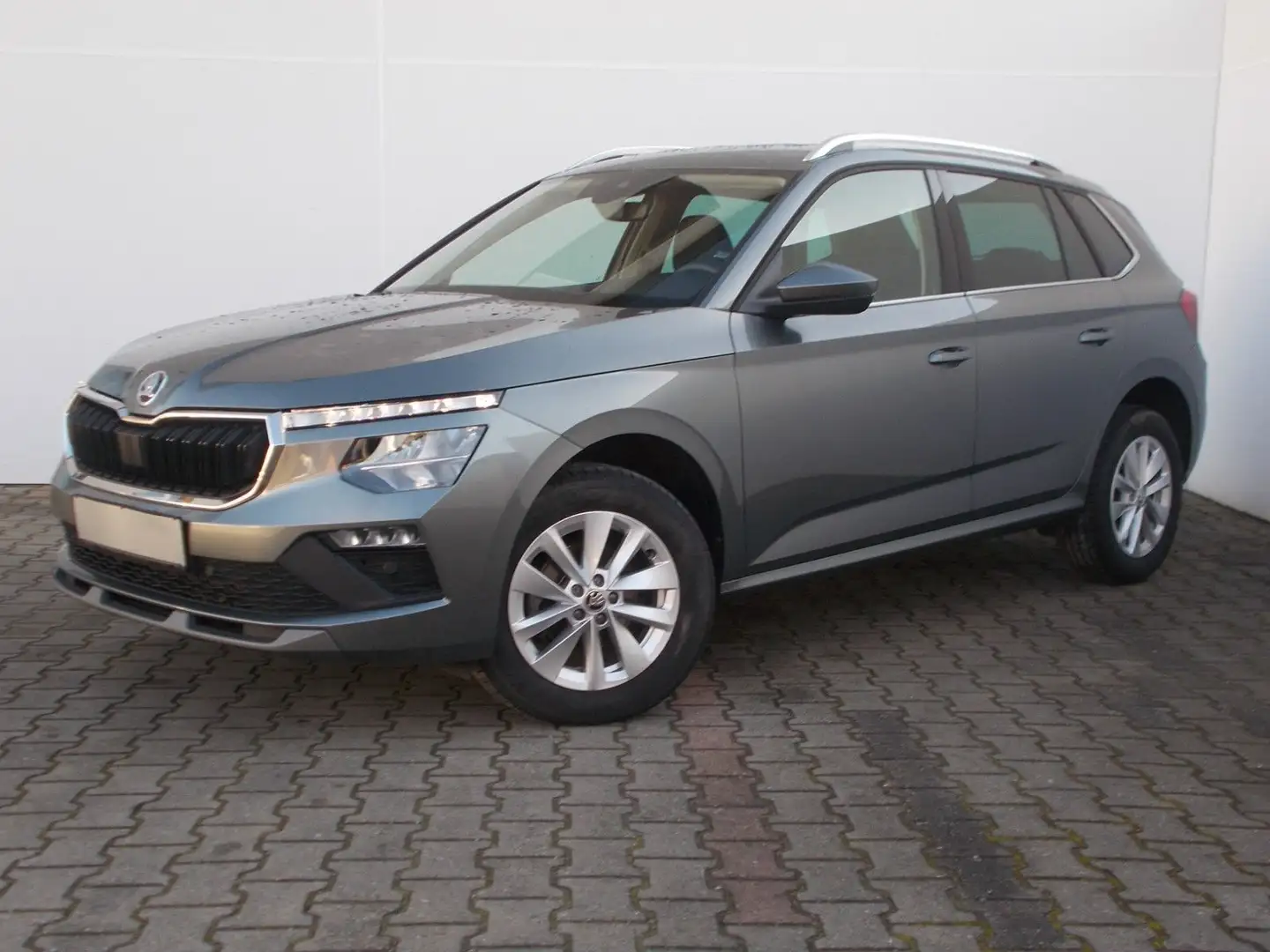 Skoda Kamiq Selection * DSG * ACC * LED * Kamera !!! Grau - 2