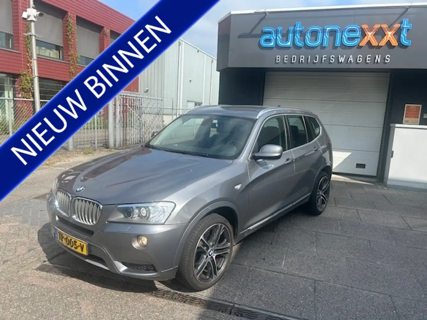 BMW X3 xDrive30d High Executive AIRCO I NAVI I AUTOMAAT I Gris - 1