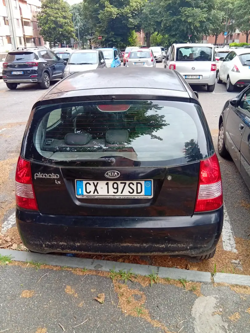 Kia Picanto 1.0 LX Urban - 1