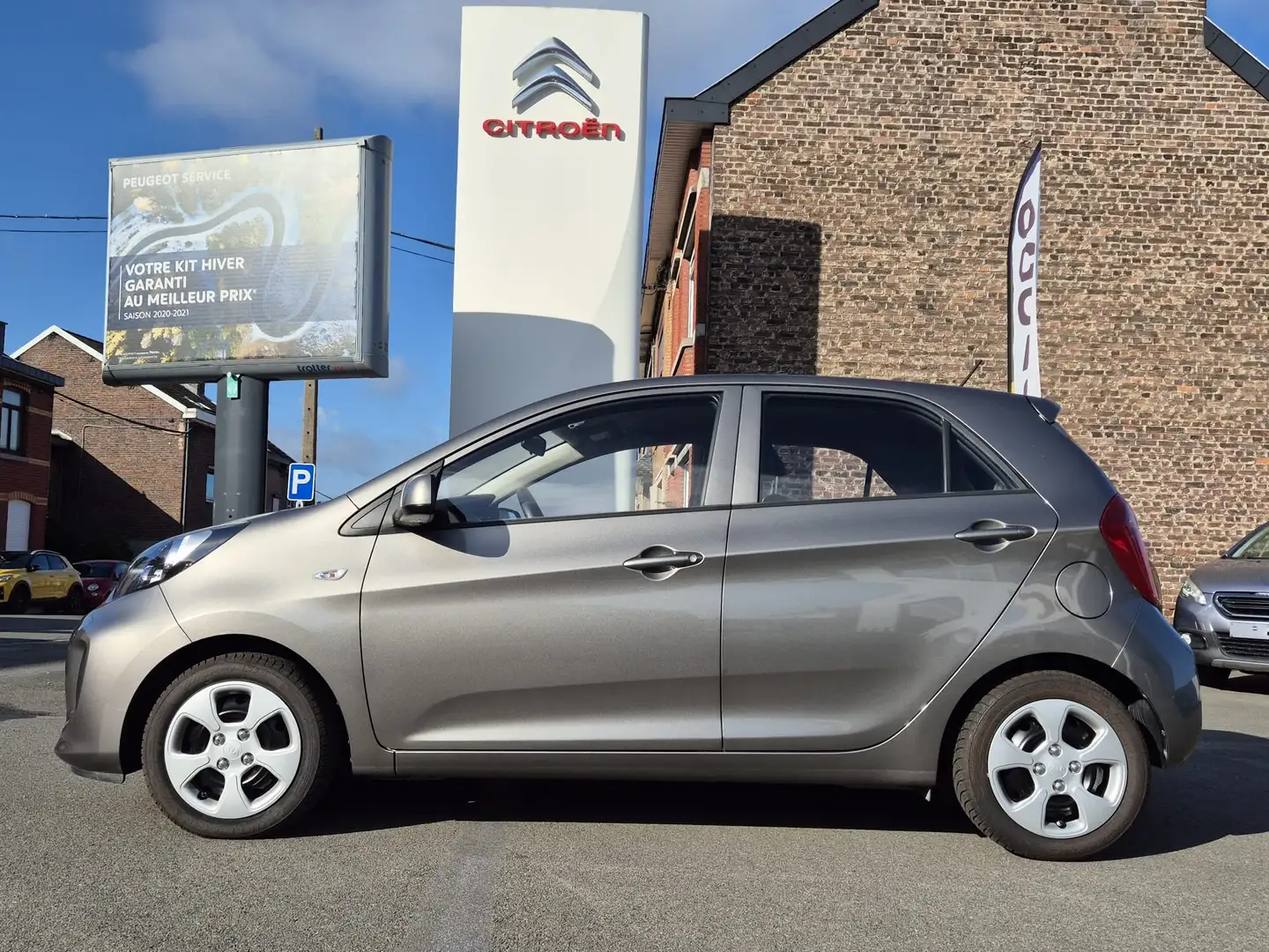 Kia Picanto ** VENDUE ** Brun - 2
