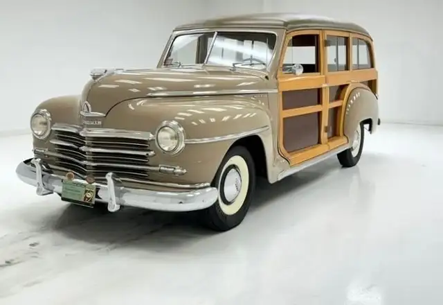 Plymouth Autres P15C Woody Station Wagon