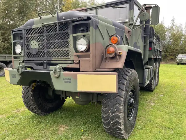 GMC Unknown Model view 4