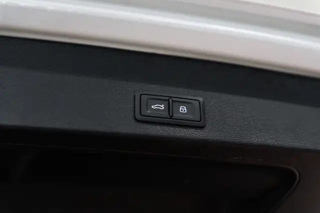 Audi Q2 view 10