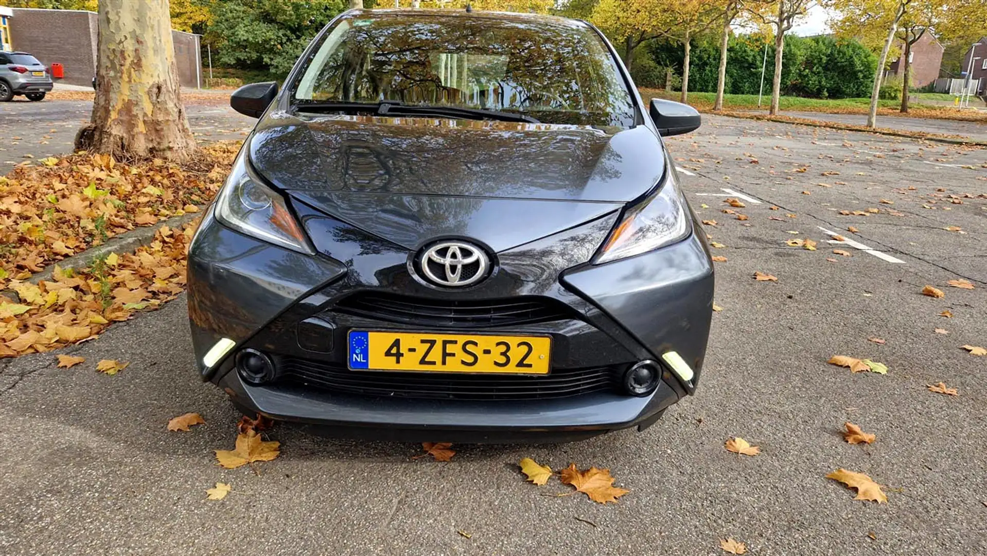 Toyota Aygo Aygo 1.0 VVT-i x-play - 2