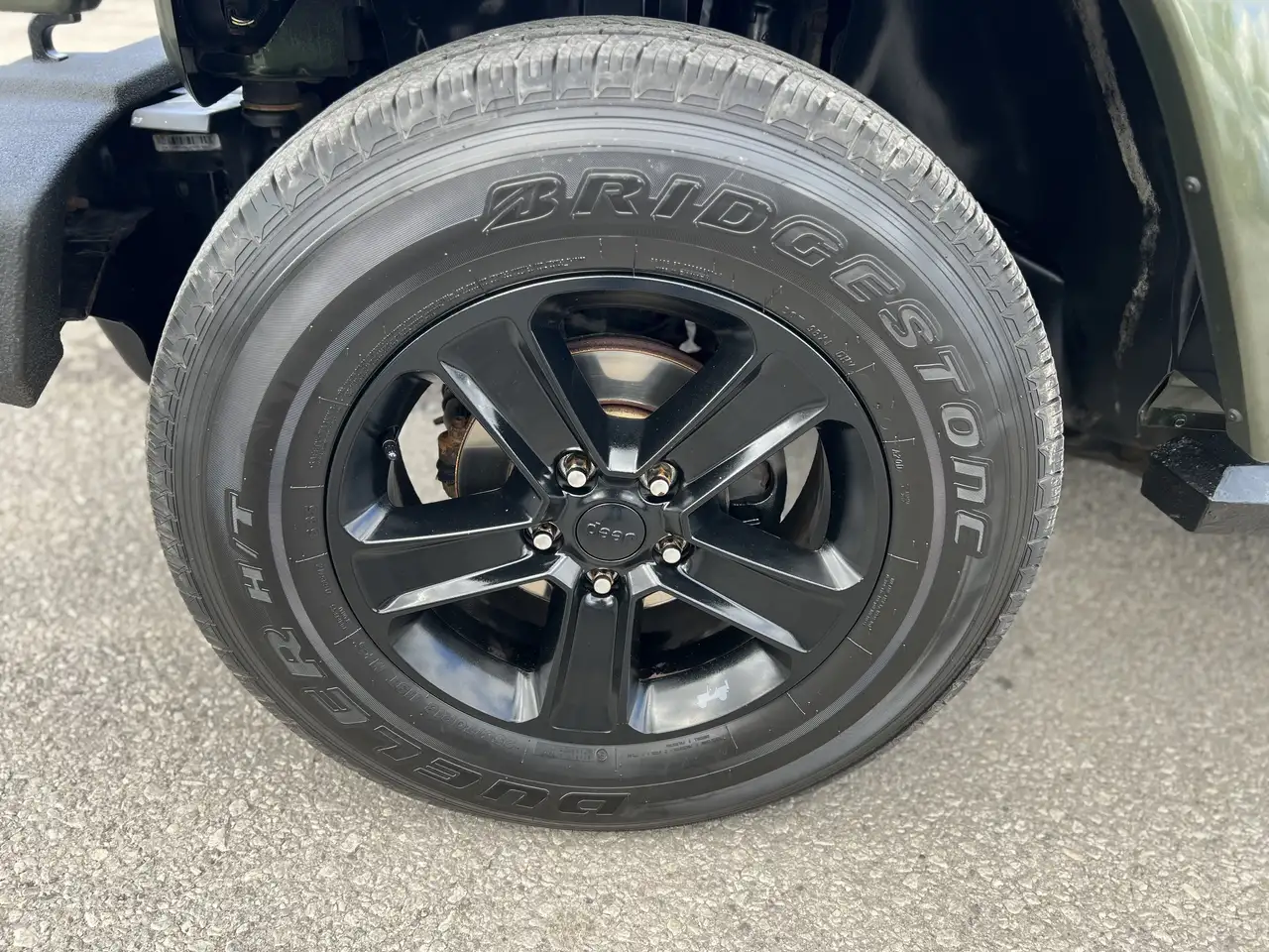 Jeep Wrangler снимка Jeep Wrangler