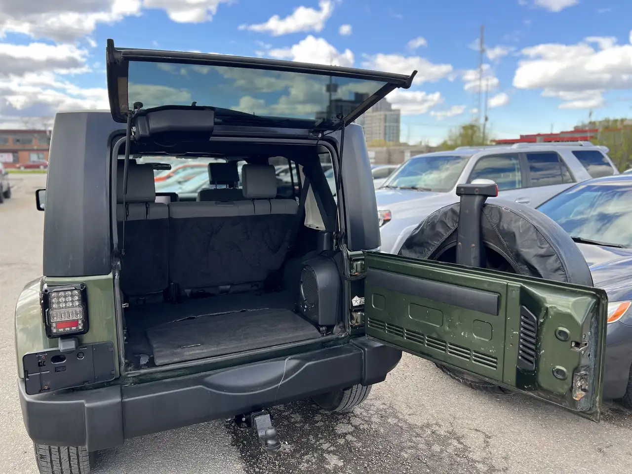 Jeep Wrangler снимка Jeep Wrangler