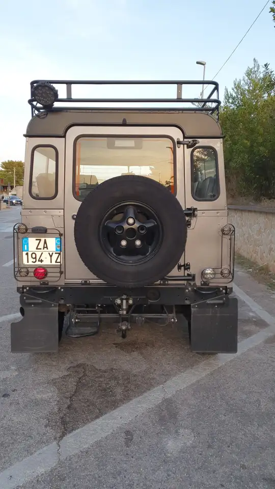 Land Rover Defender 90 2.5 td5 E SW, foto 4