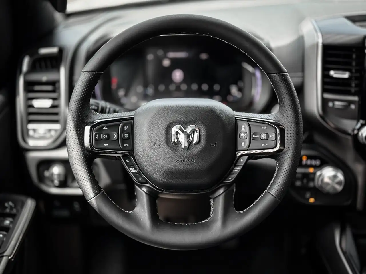 RAM 1500 fotografie RAM 1500
