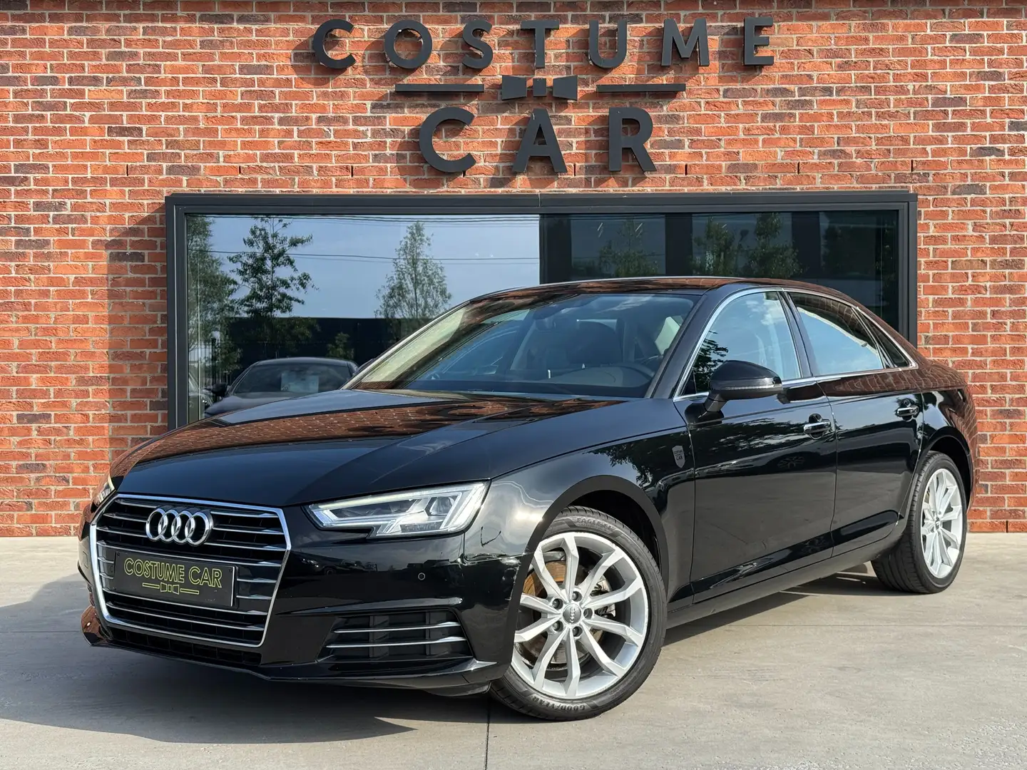 Audi A4 Caméra - Sg chauffants - Cockpit digital - LED Black - 1