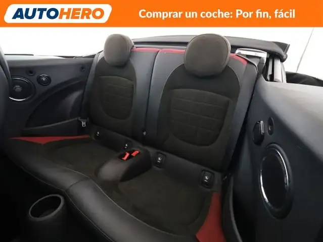 Mini Hatch view 15