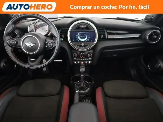 Mini Hatch view 13