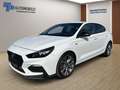 Hyundai i30 Fastback N-LINE 1.4 T-GDI 140PS DAB DCT Weiß - thumbnail 1