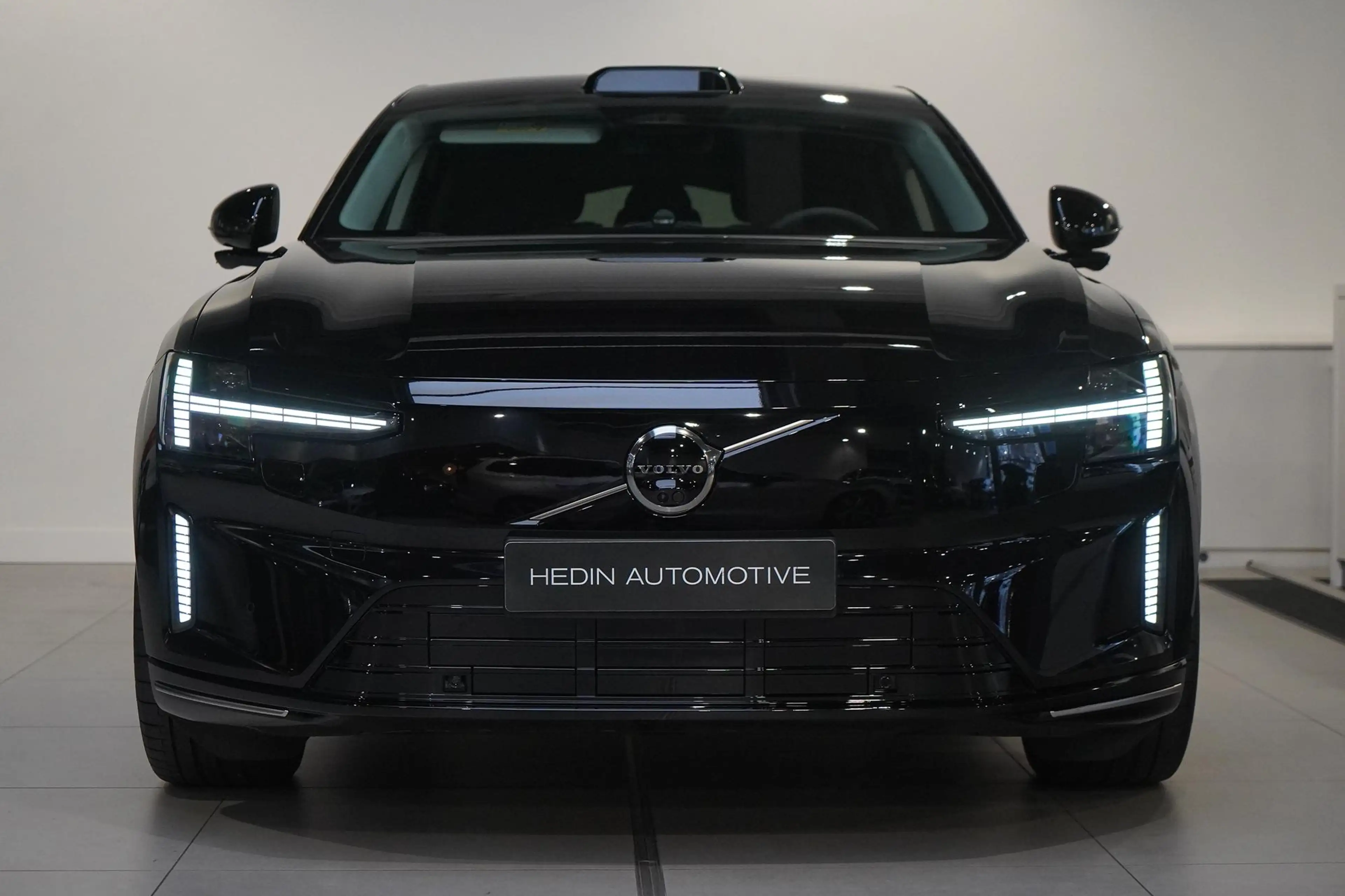 Volvo ES90 Single Motor Extended Range Ultra 92 kWh | Bowers — photo 2