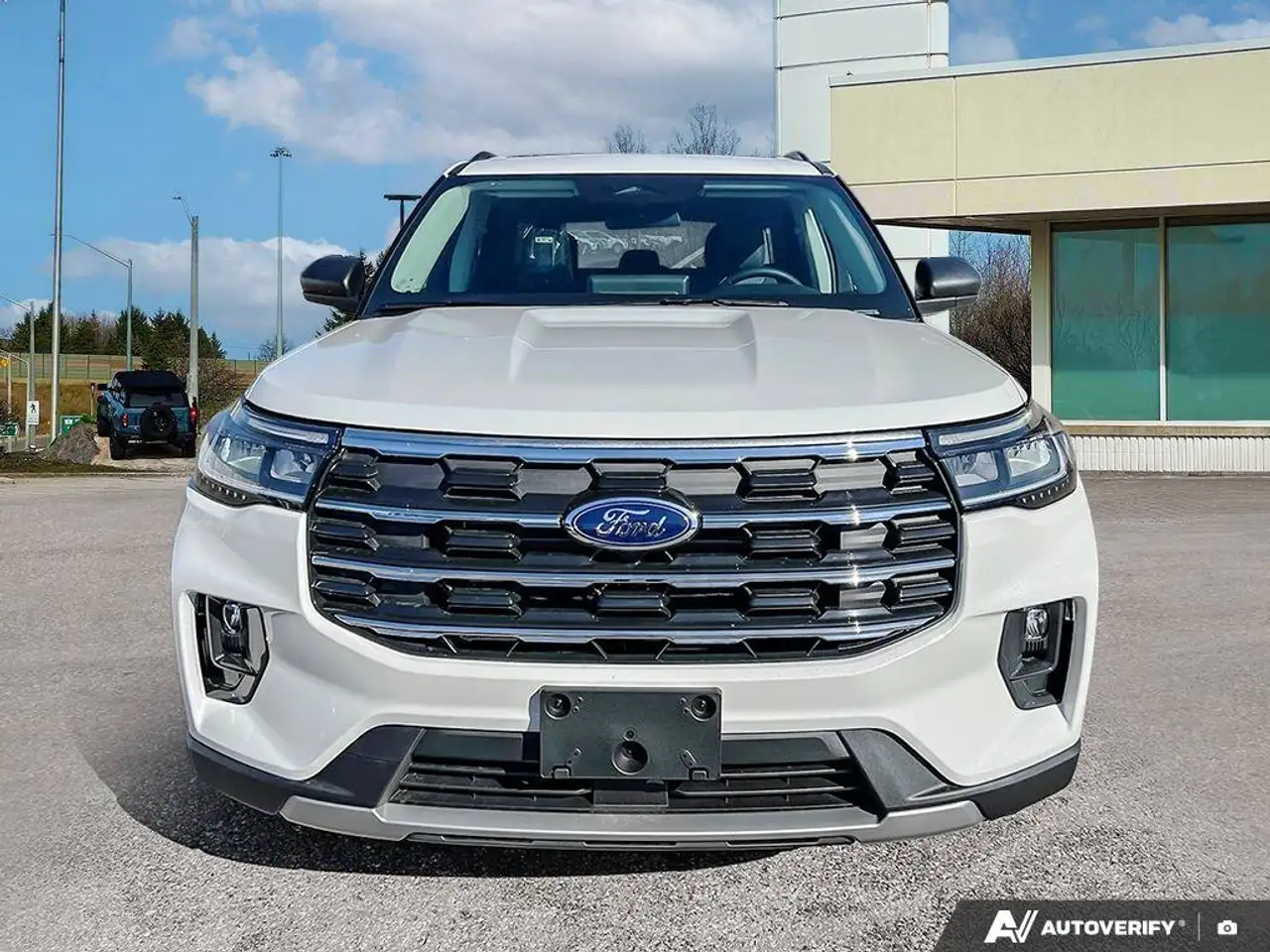 Ford Explorer photo Ford Explorer