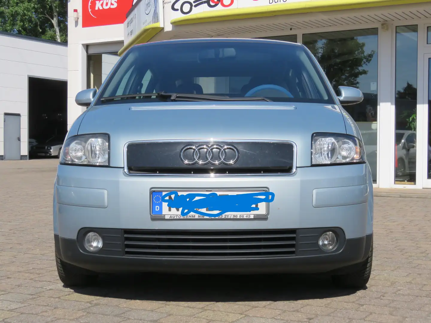 Audi A2 A2 1.6 FSI Bleu - 1