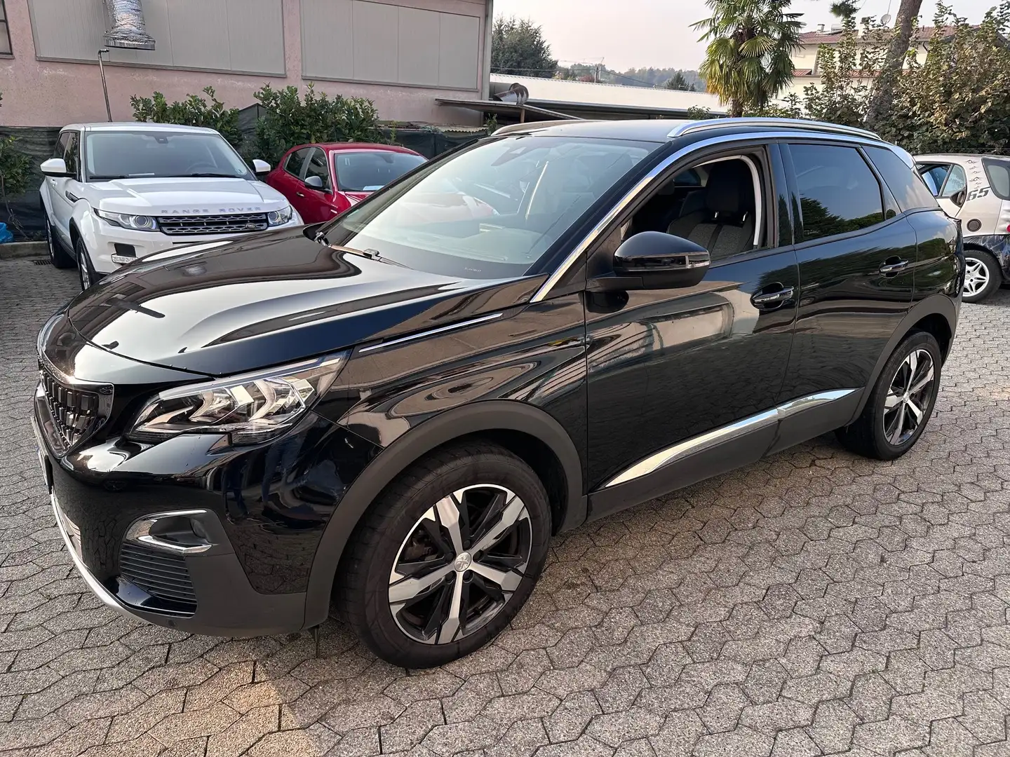 Peugeot 3008 1.2 PureTech 131CV Allure*EURO6*CERCHI - 1