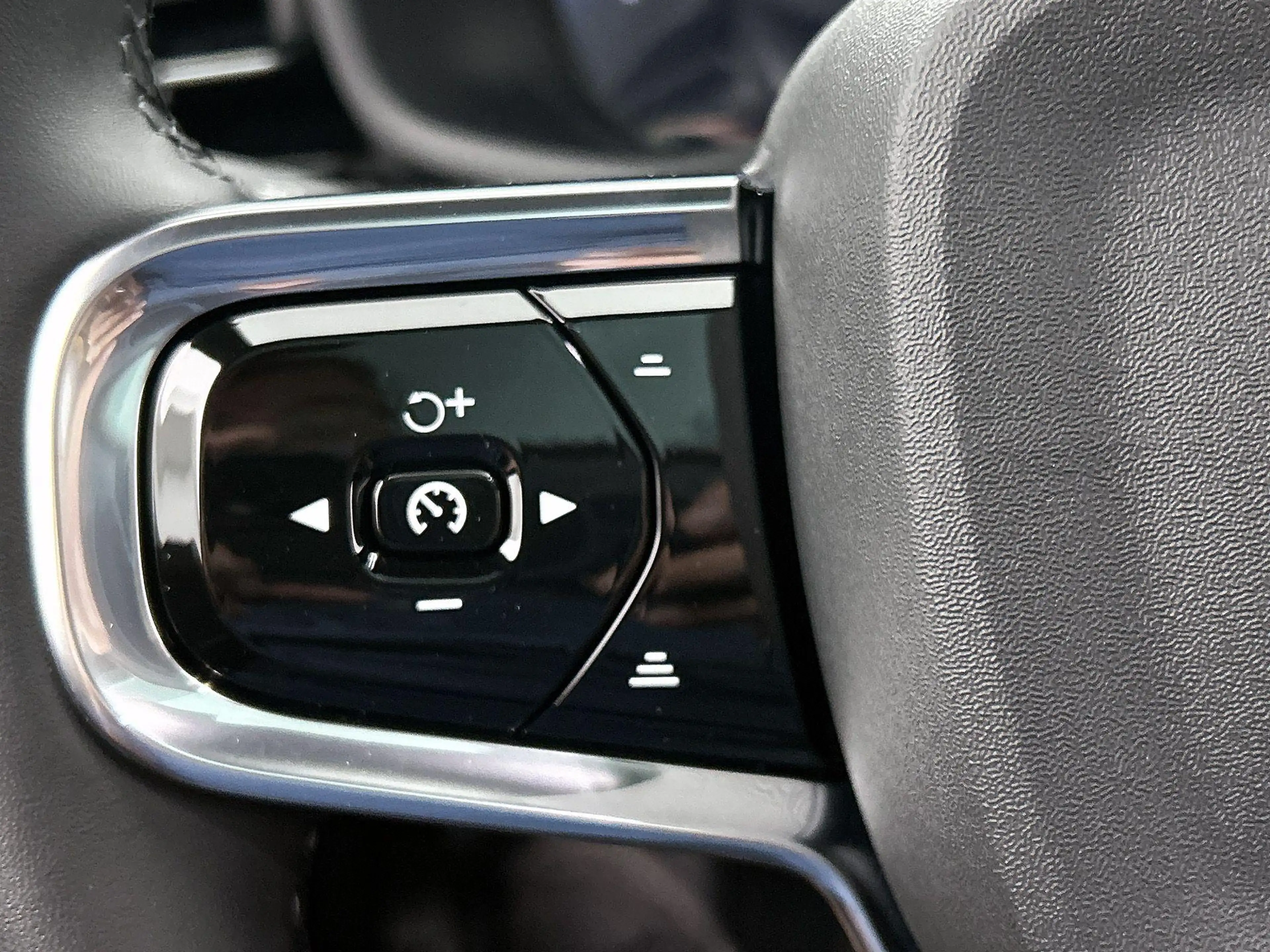 Polestar 2 Long Range Dual Motor Performance 82 kWh | Nappa | — photo 6