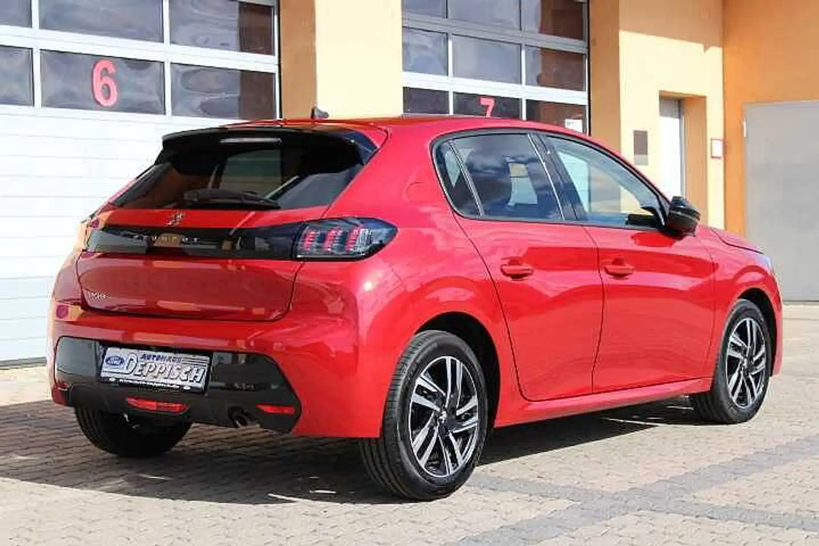 Peugeot 208 PureTech 100 Allure Rot - 2