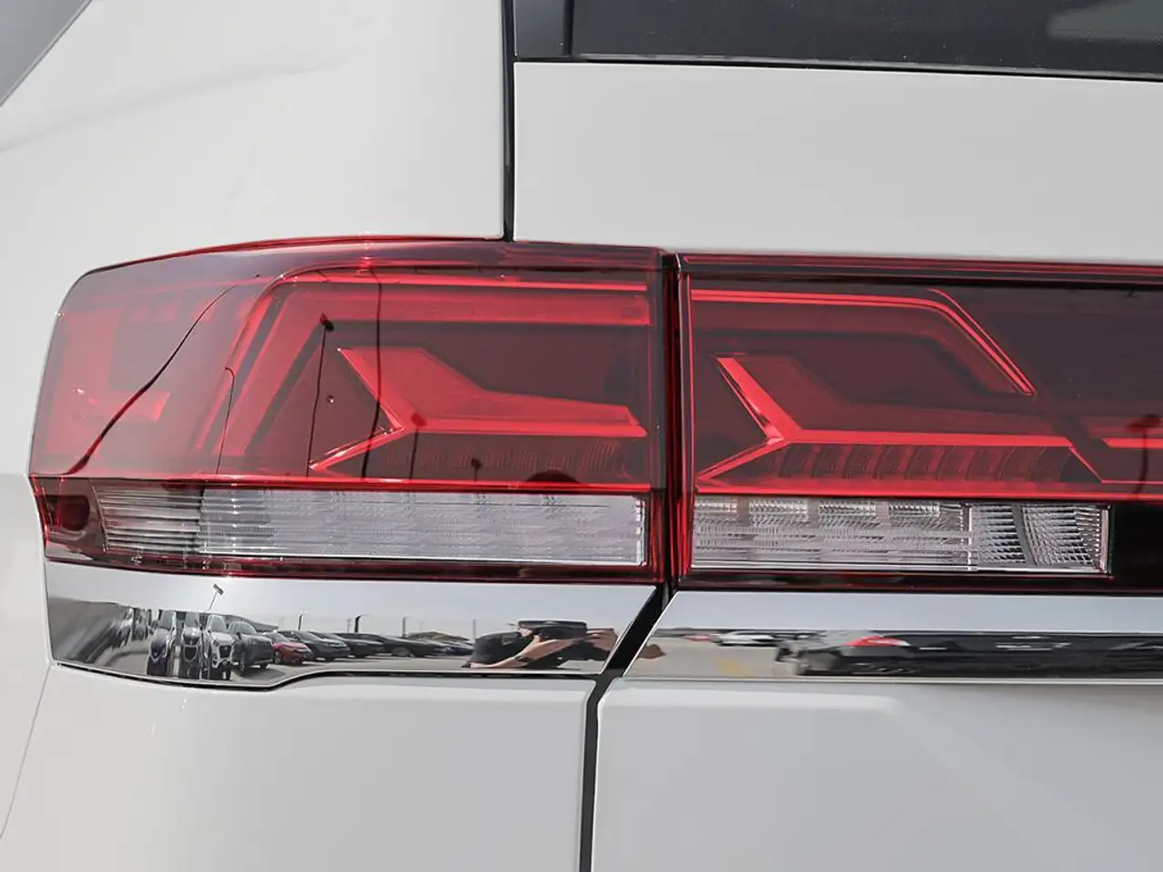 Volkswagen Atlas снимка Volkswagen Atlas