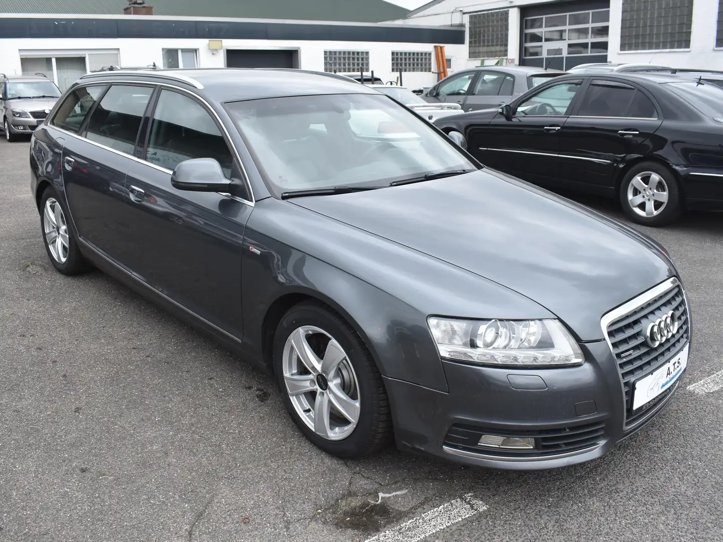 Audi A6 2.7 TDI quattro AUTOMATIK*LEDER*SITZH*NAVI*AHK Grau - 2