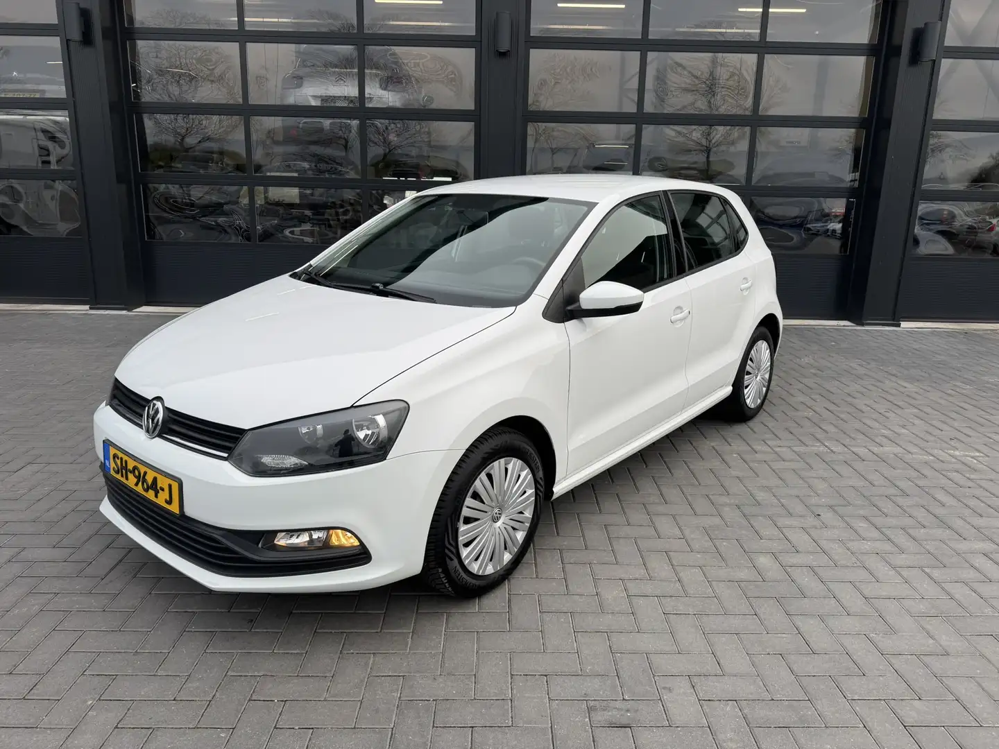 Volkswagen Polo 1.0 MPI / Airco Blanc - 1