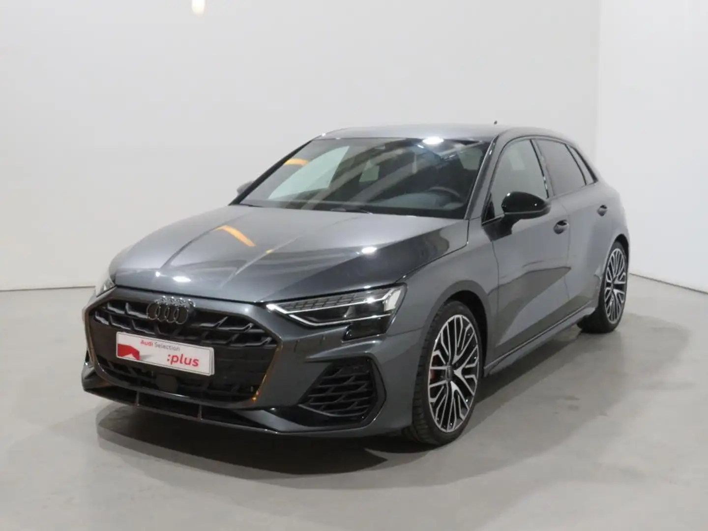 Audi S3 Sportback quattro S tronic 245kW Grau - 1