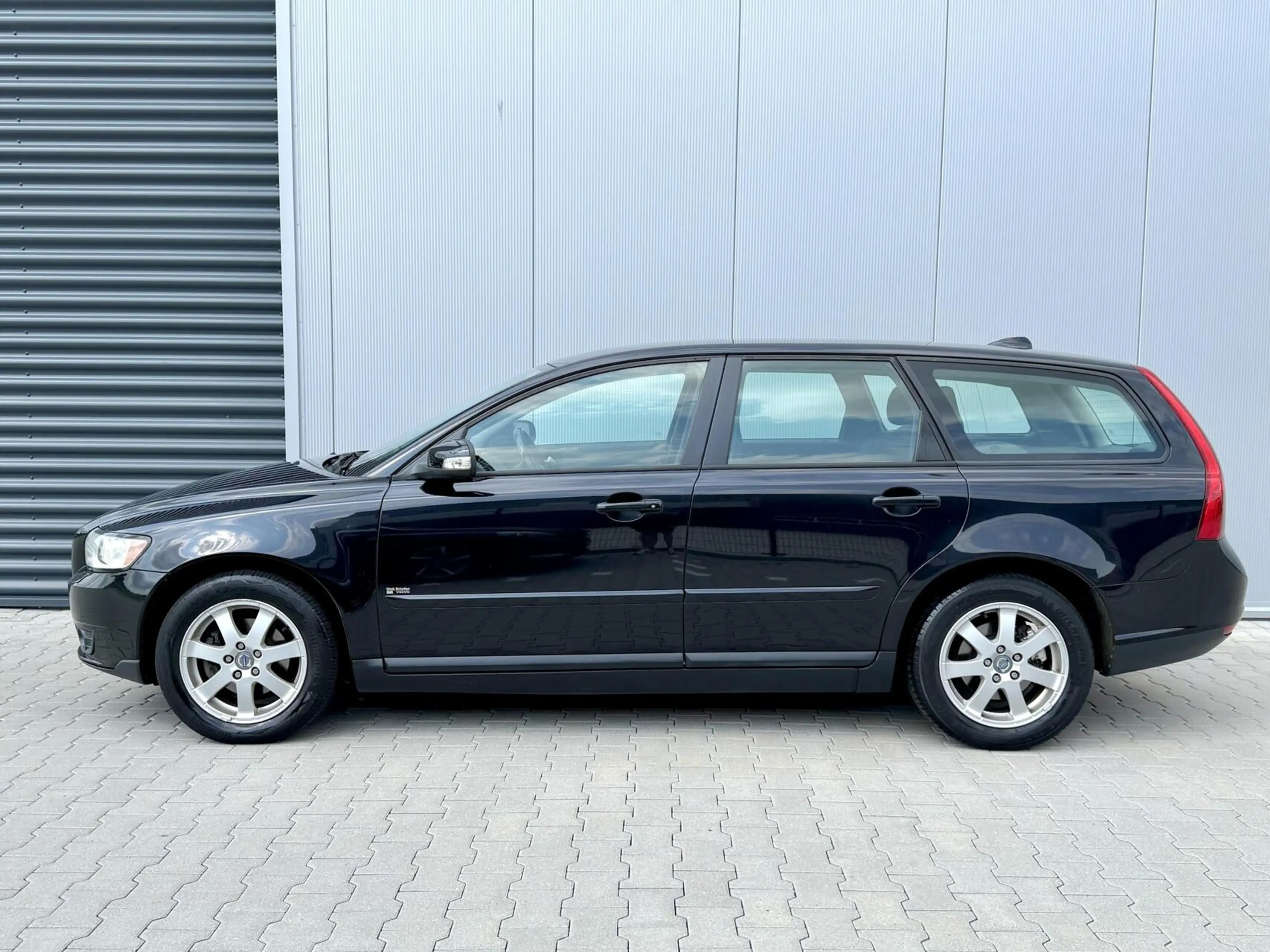 Volvo V50 1.8 Kinetic - Facelift model - Origineel NL - NAP — photo 8