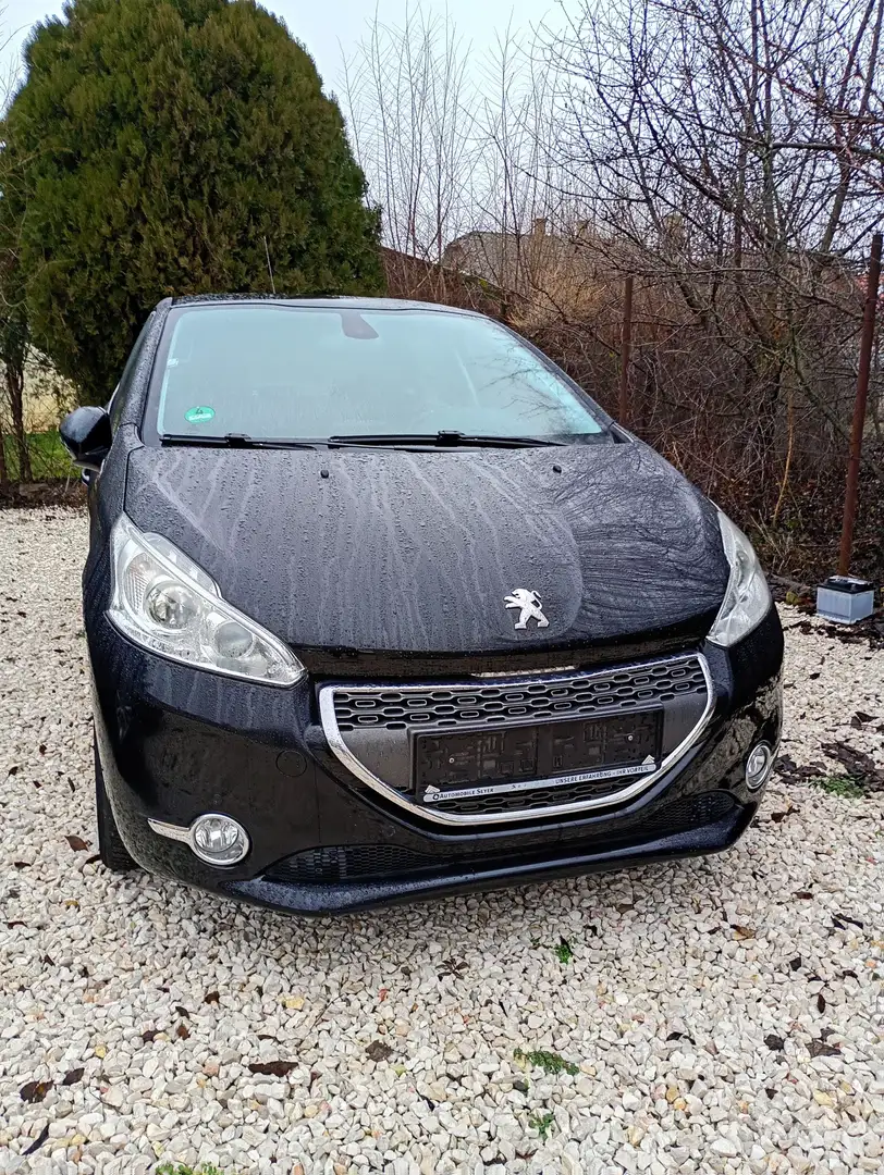 Peugeot 208 120 VTI 1,6 Benzin, Allure - 2
