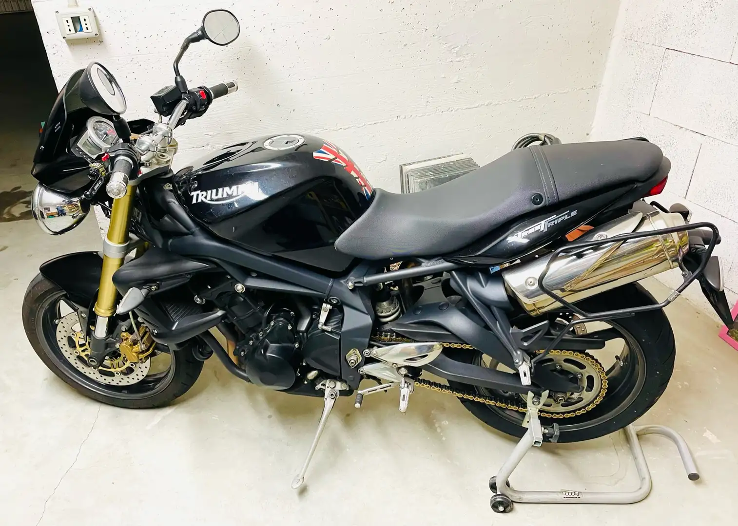 Triumph Street Triple 675 Standard - 2