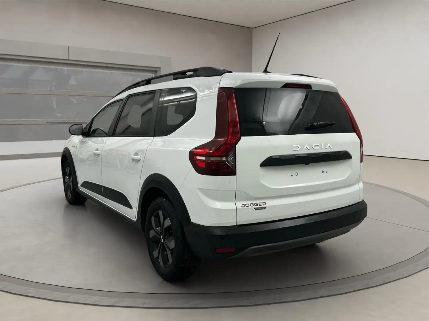 Dacia Jogger 1.6 Hybrid+Kamera+SHZ+AppleCarPlay+7 Sitzer Weiß - 2