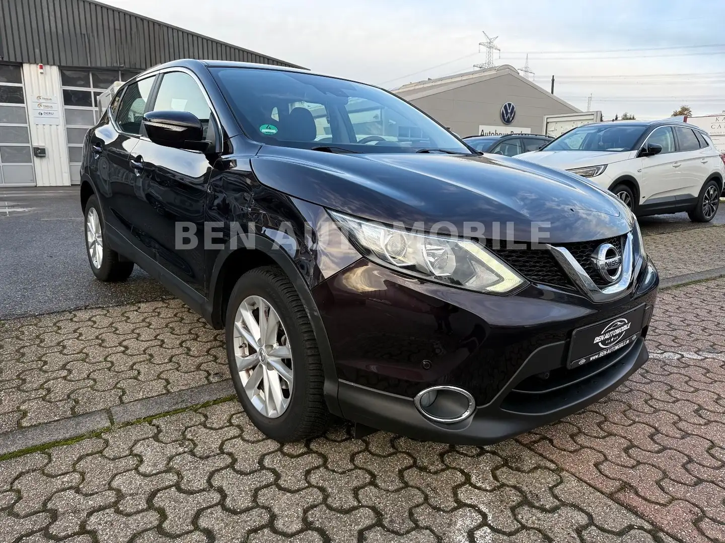 Nissan Qashqai Acenta *RFK*NAVI*PDC* Violett - 1